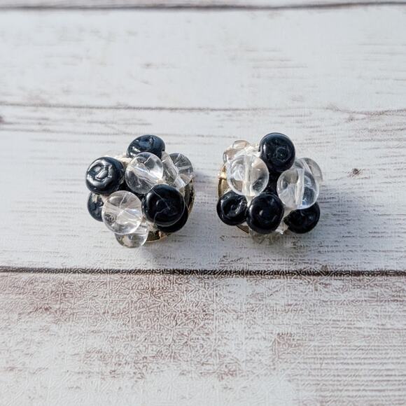 Vintage Clip On Earrings 0.75" Black & Clear Cluster - Picture 2 of 5